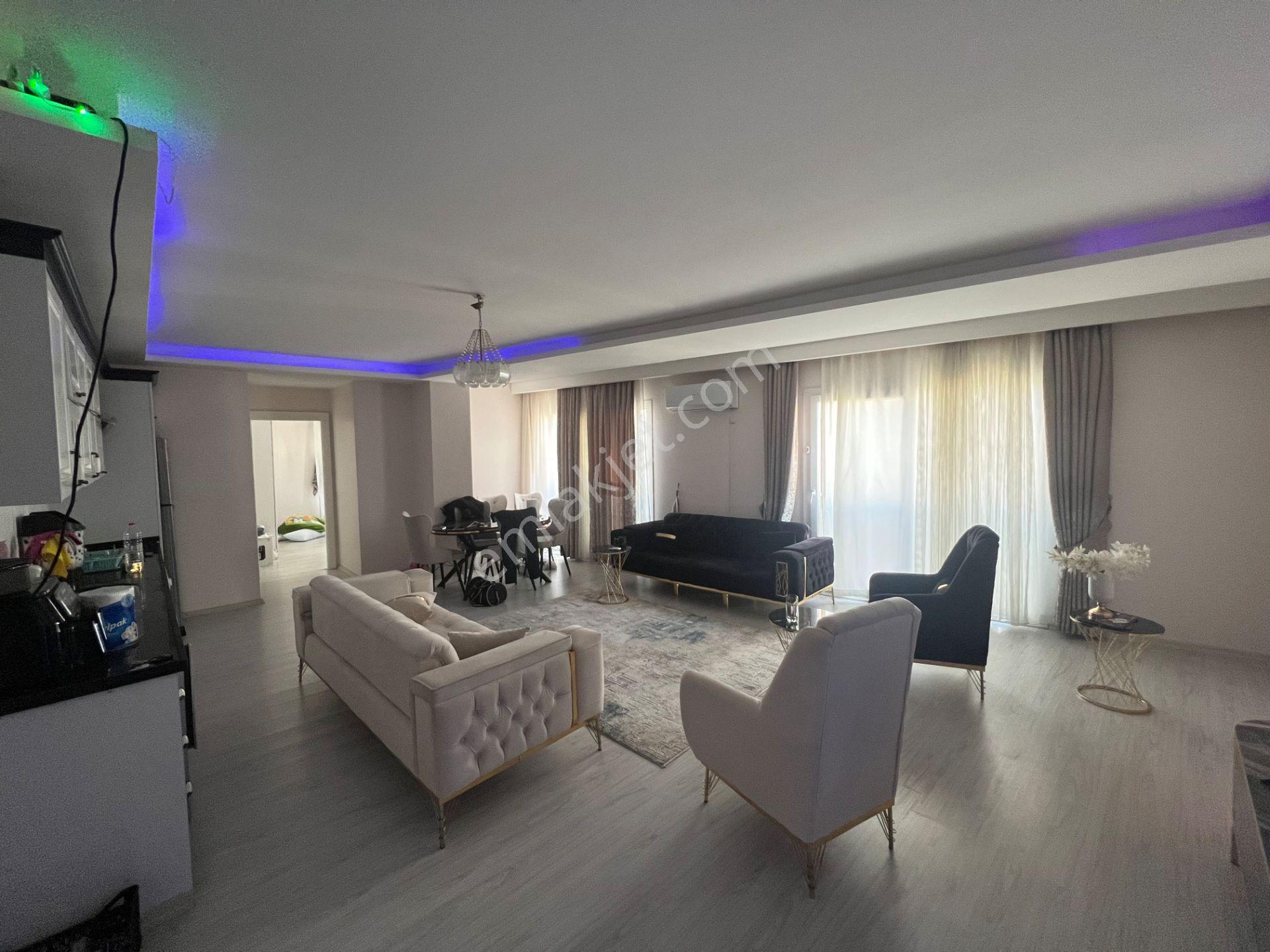 Restij'den Turgutreis'te Full Yapılı Asansörlü Geniş 2+1 Daire