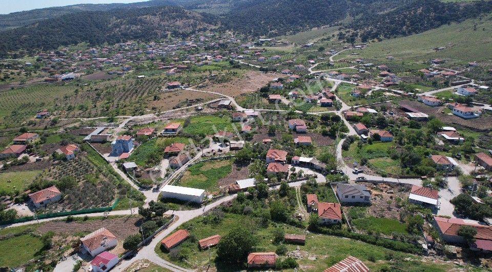 Dikili Deliktaş'ta 1386 M² Arsa Üzerinde Taş Ev Ve Damlar - Görsel 5
