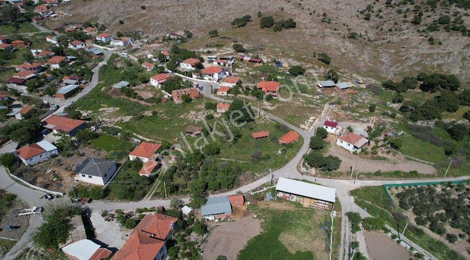 Dikili Deliktaş'ta 1386 M² Arsa Üzerinde Taş Ev Ve Damlar - Görsel 14