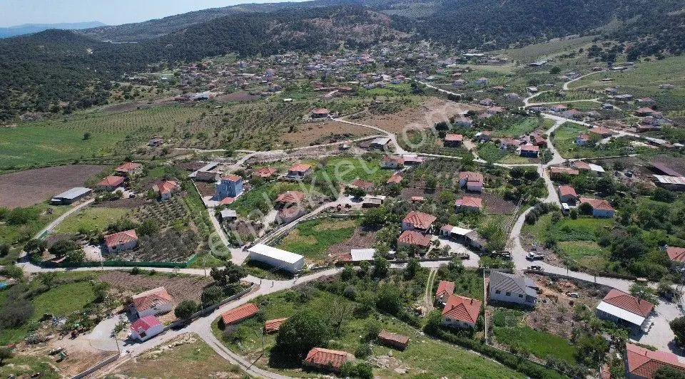 Dikili Deliktaş'ta 1386 M² Arsa Üzerinde Taş Ev Ve Damlar - Görsel 3