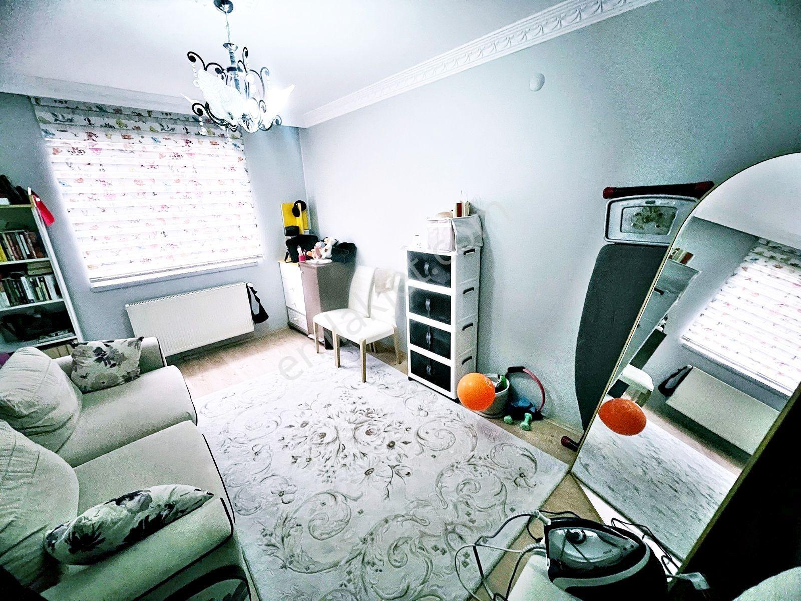 Şentepe Aydan Cadde Üzerinde Katta Acil 3+1 Satılık Daire - Görsel 25
