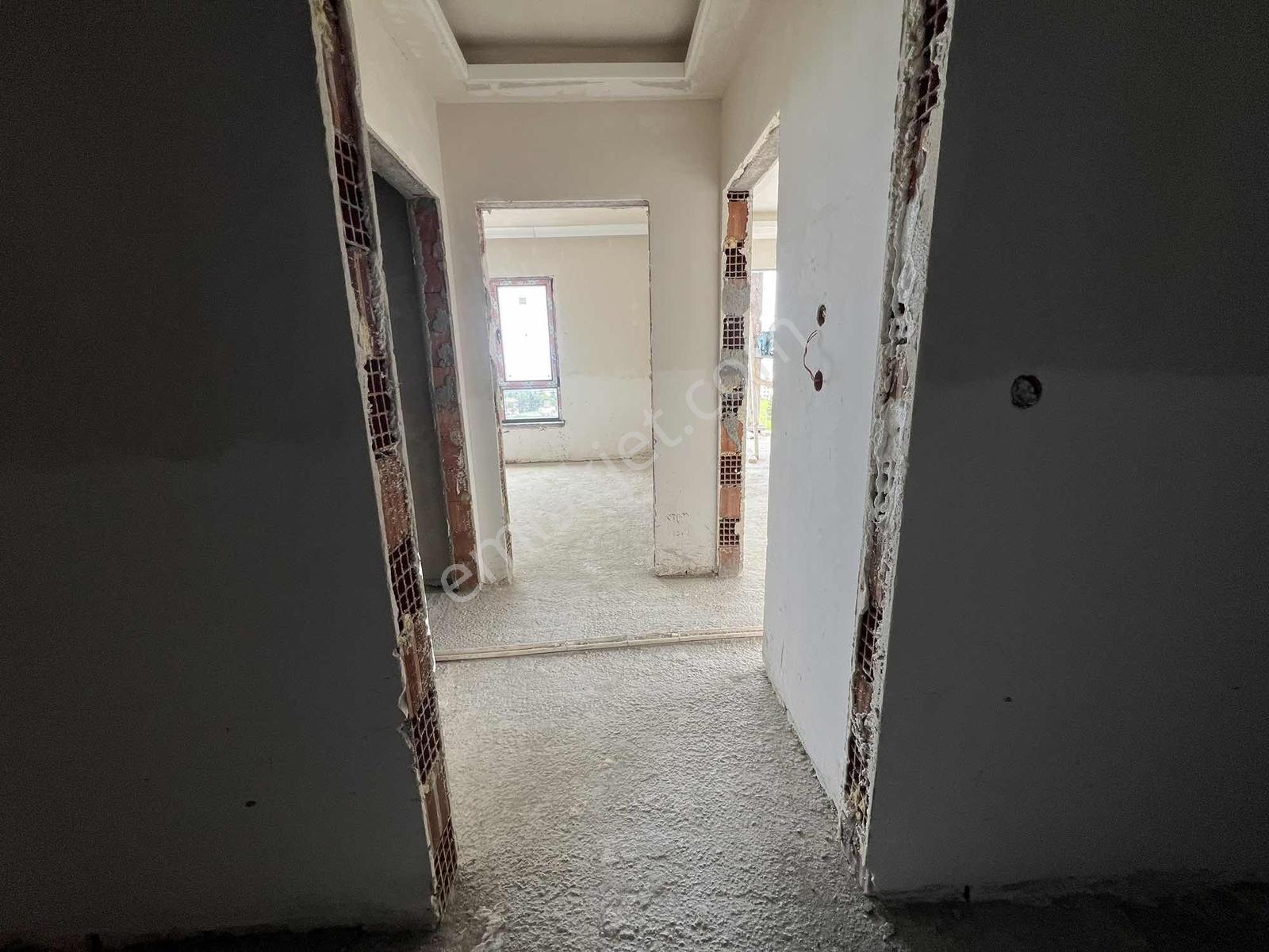Bostancı'da Satılık Deniz Manzaralı 1+1 Daire - Görsel 2