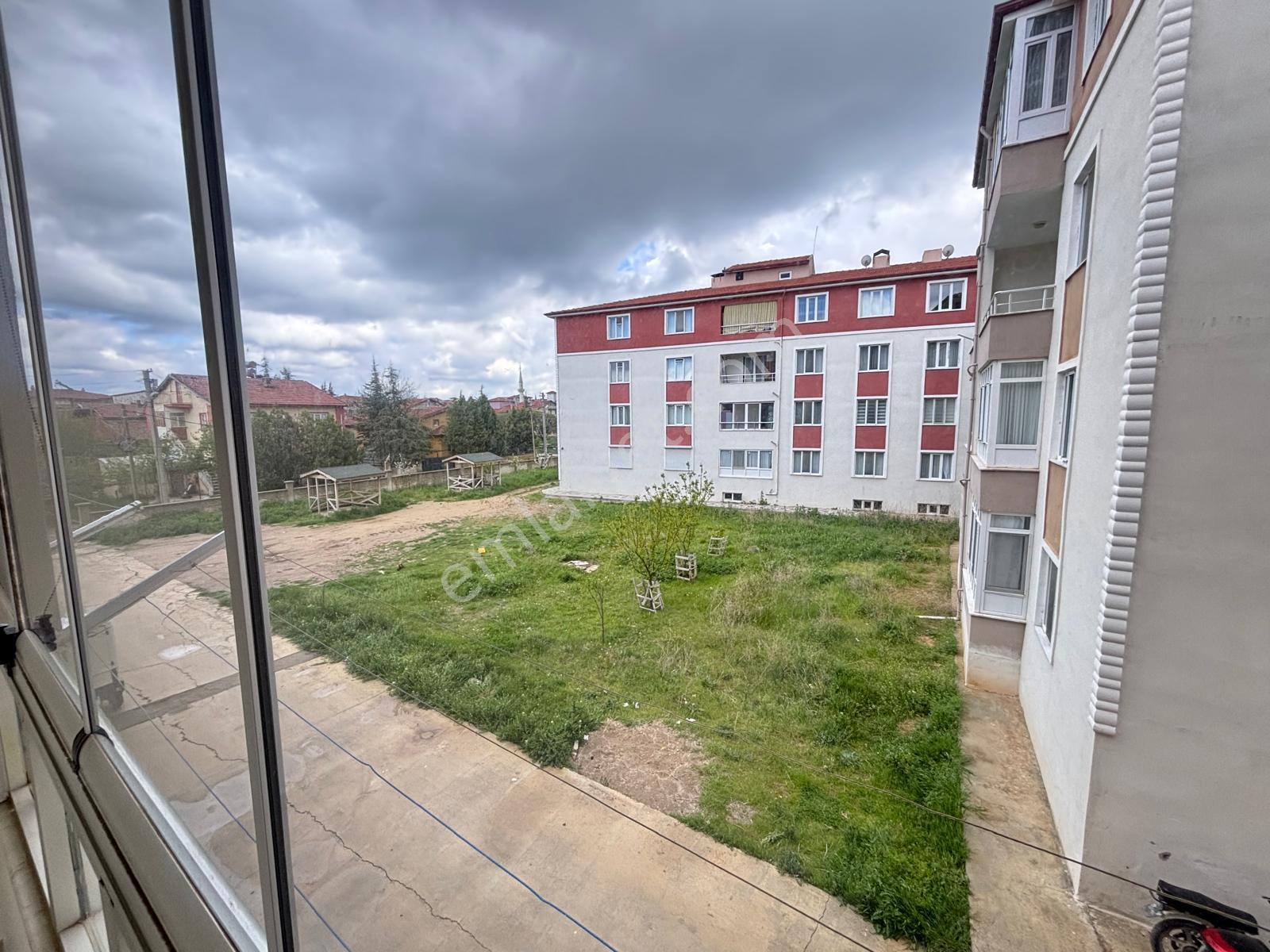 Yaman'dan İhsaniye Mahallesi Site İçi 2+1 Kiralık Daire - Görsel 15