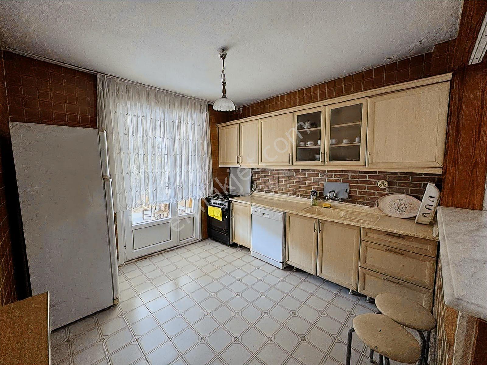 Silivri Altınorak'ta Kasım Ayına Kadar Kiralık 4+1 Yazlık Villa - Görsel 23