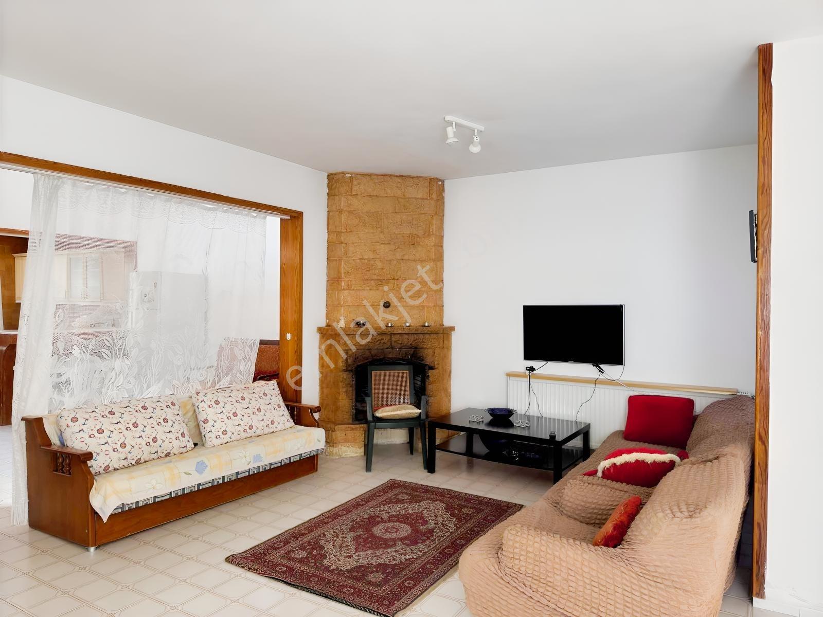 Silivri Altınorak'ta Kasım Ayına Kadar Kiralık 4+1 Yazlık Villa - Görsel 18