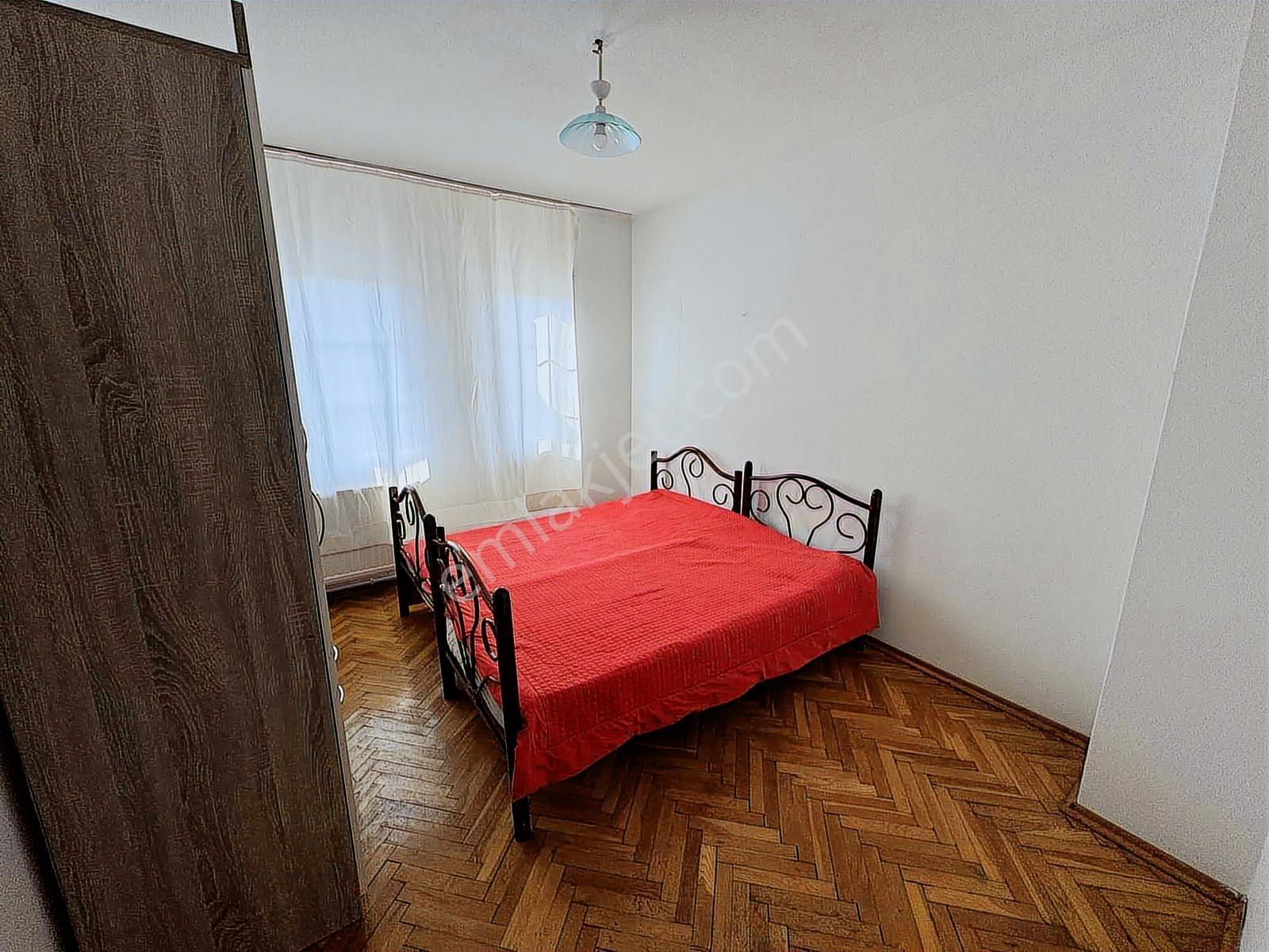 Silivri Altınorak'ta Kasım Ayına Kadar Kiralık 4+1 Yazlık Villa - Görsel 30