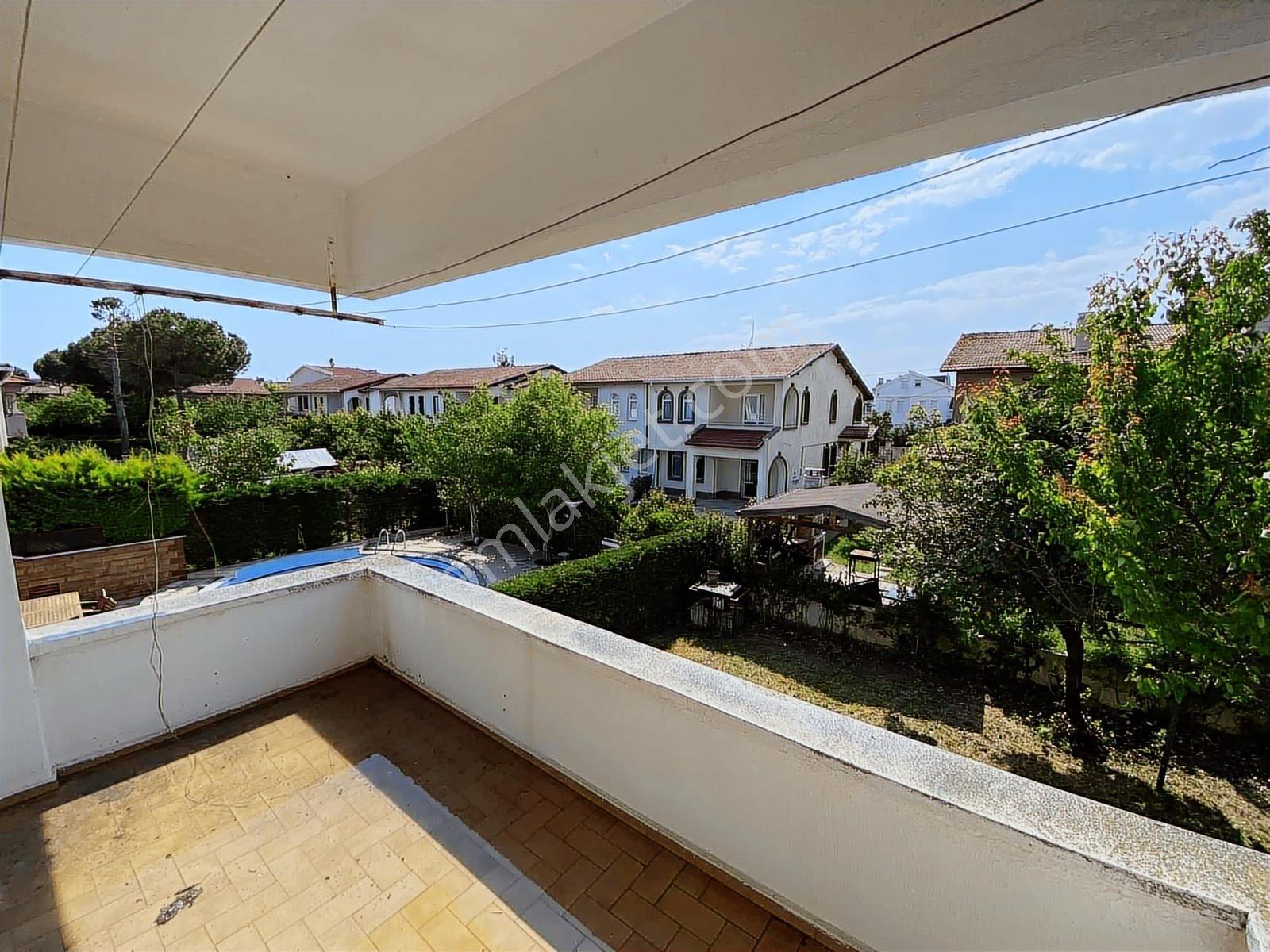 Silivri Altınorak'ta Kasım Ayına Kadar Kiralık 4+1 Yazlık Villa - Görsel 21