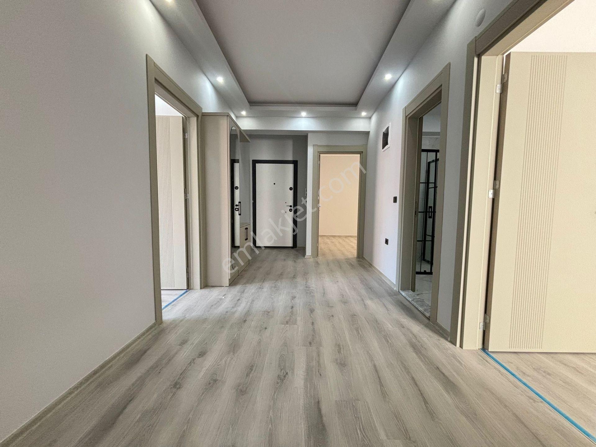 ▀▄mera Emlaktan Tuzcumurat Mh. Y. Isıtmalı 3+1 140m2 Lüks Daire - Görsel 4