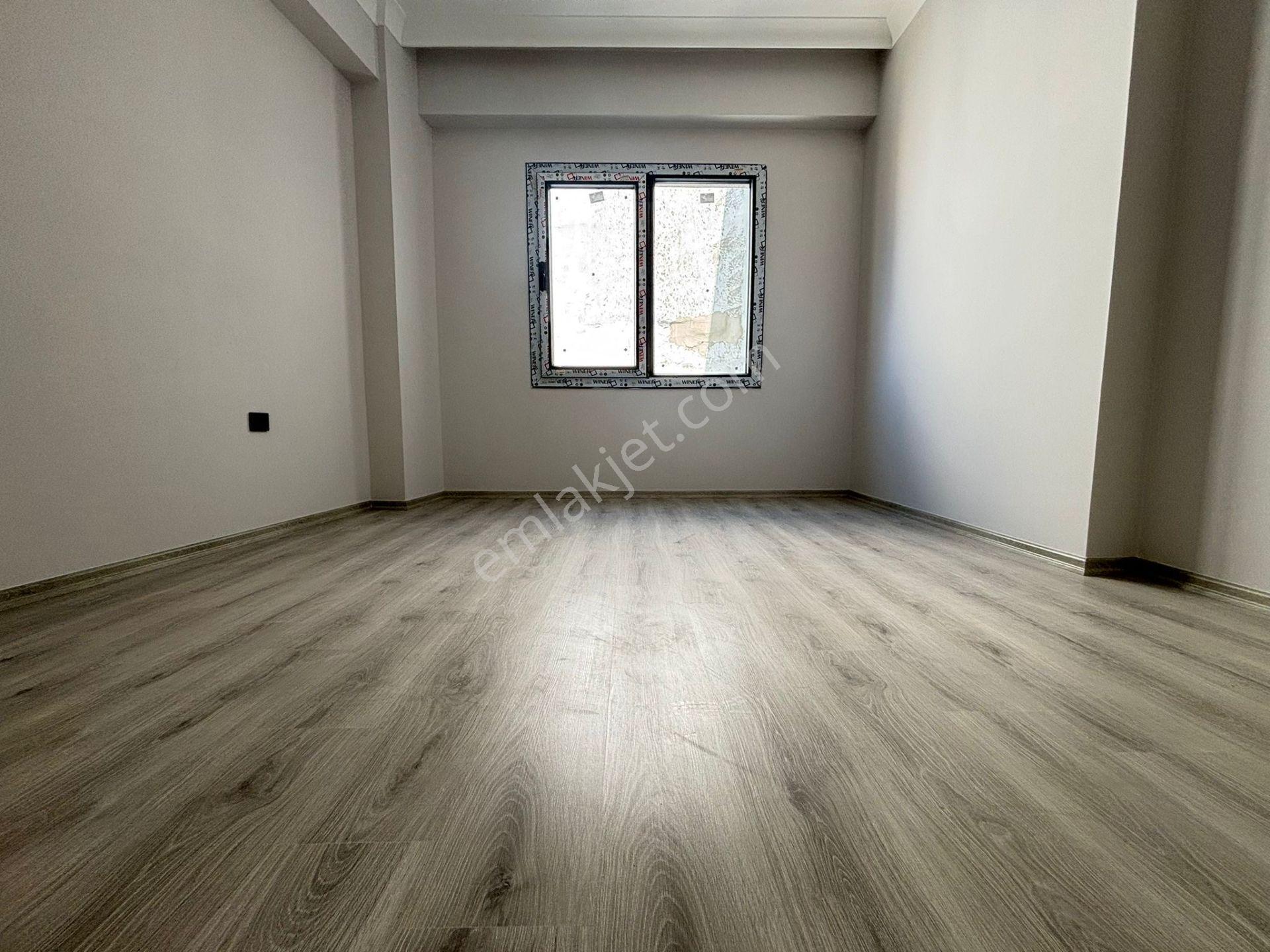 ▀▄mera Emlaktan Tuzcumurat Mh. Y. Isıtmalı 3+1 140m2 Lüks Daire - Görsel 3