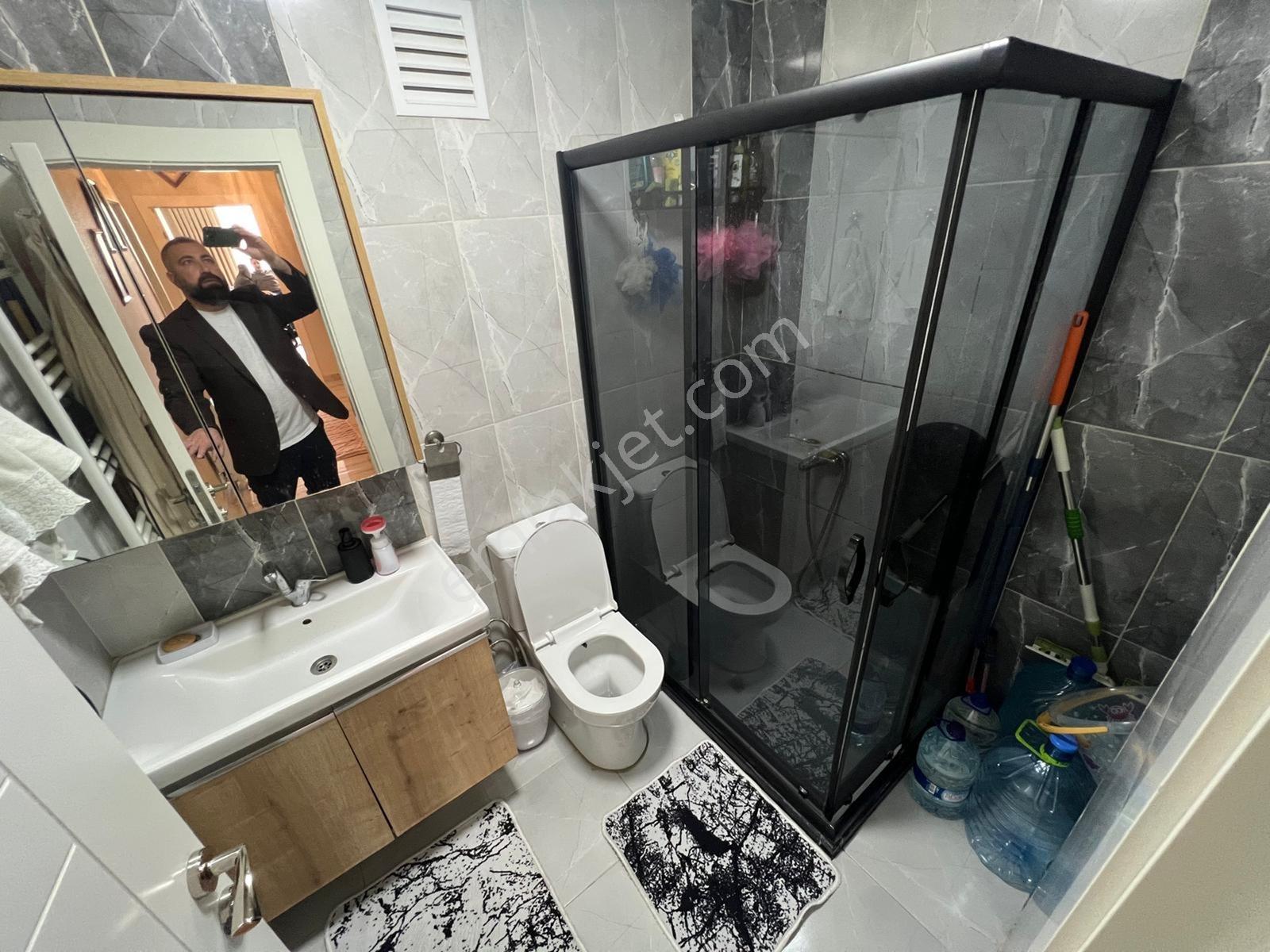 Cadde Üzeri Yeni Bina Lüks Yapılı Geniş Mutfaklı Satılık Daire - Görsel 20