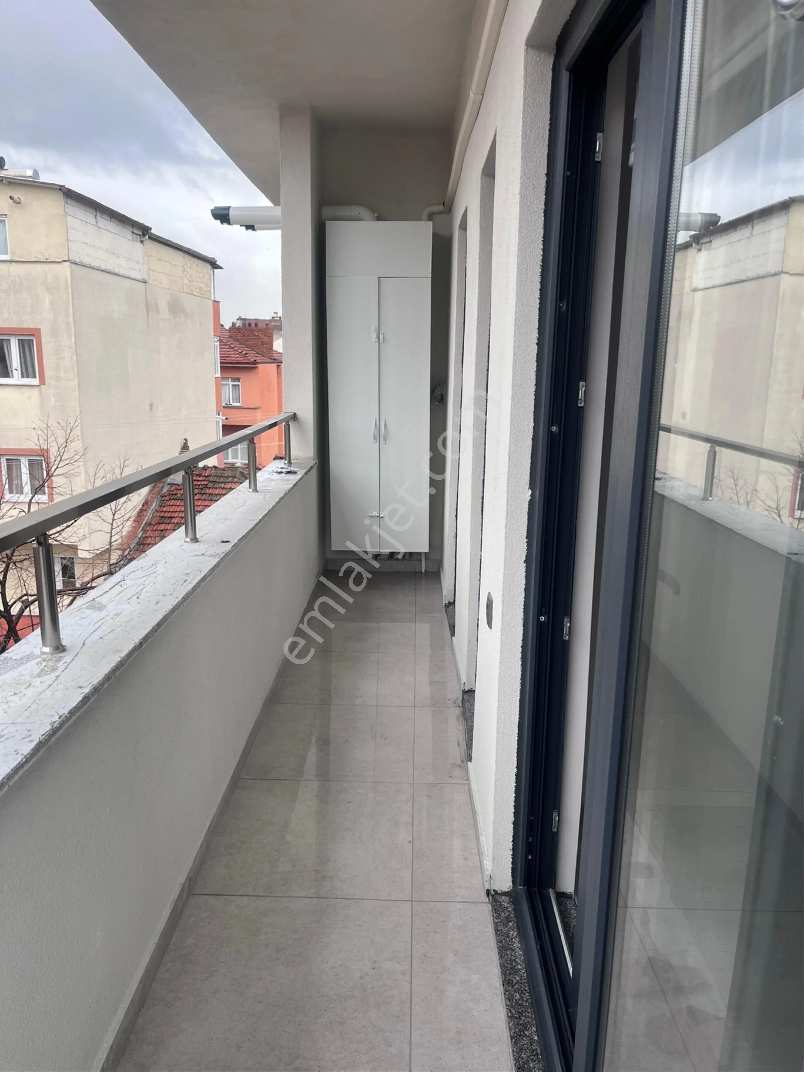 Sahibinden Eşyalı 1+1 Daire - Görsel 6