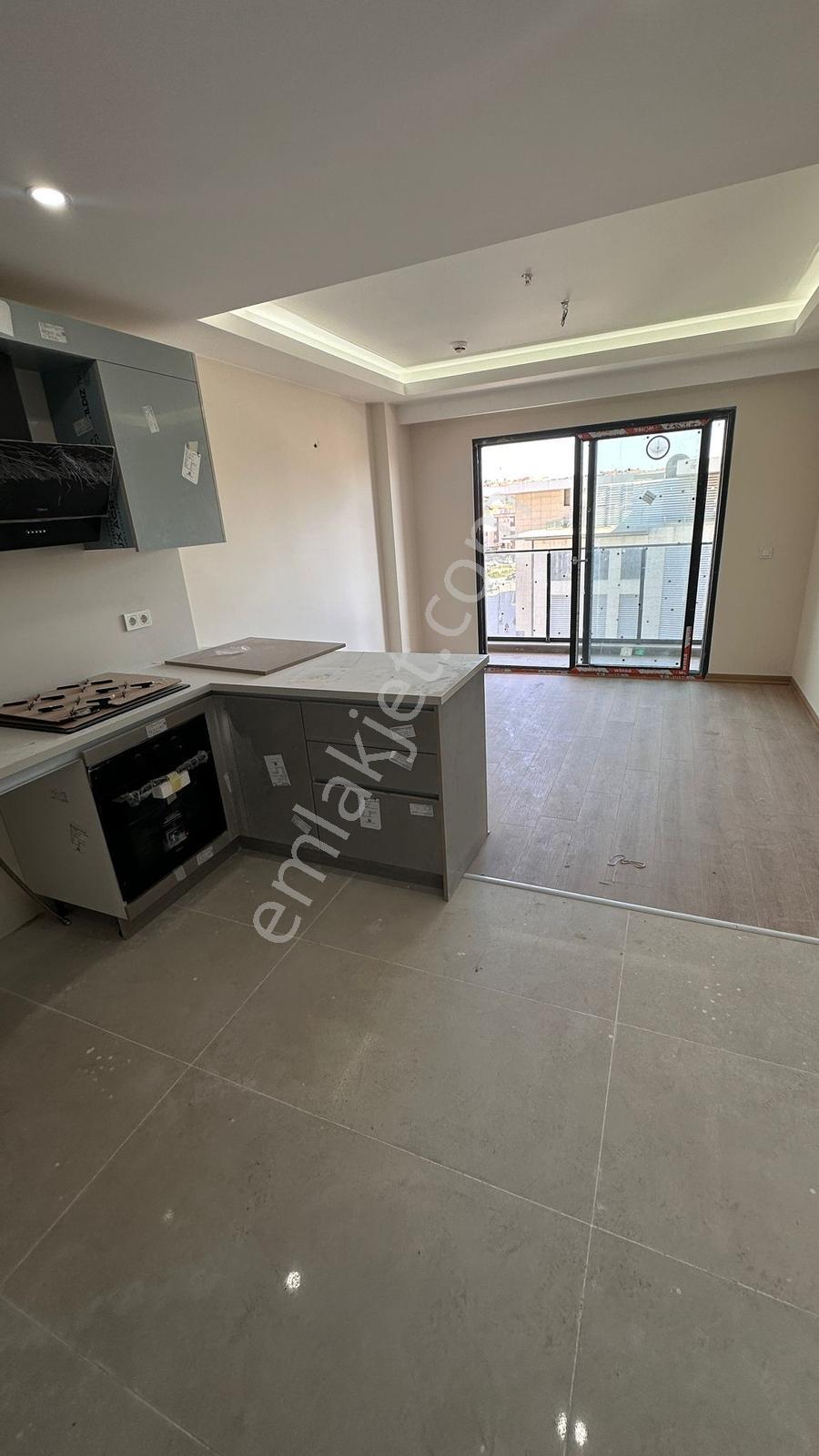 Zeytinburnu Veliefendi Mega Gardenpark'ta 1+1 Satılık Daire - Görsel 20