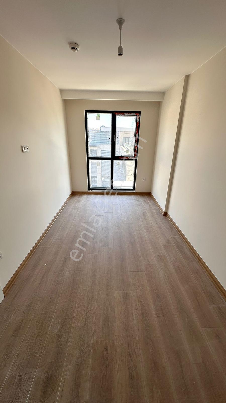 Zeytinburnu Veliefendi Mega Gardenpark'ta 1+1 Satılık Daire - Görsel 8