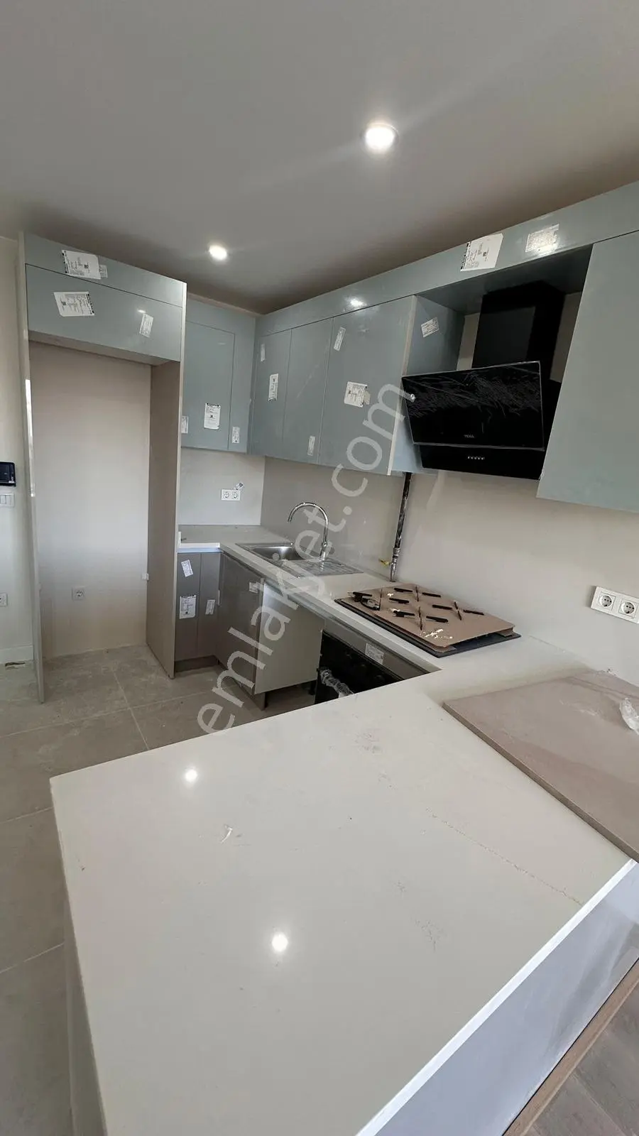 Zeytinburnu Veliefendi Mega Gardenpark'ta 1+1 Satılık Daire - Görsel 2