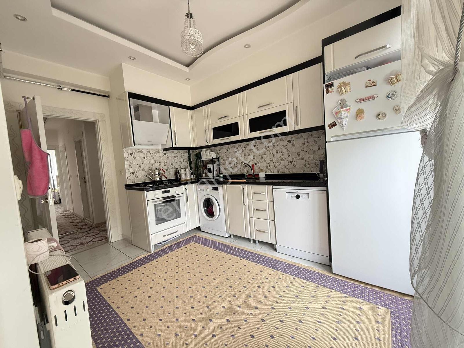 Çetin Gayrimenkulden Tatlı Park & Polis Noktası Civarı 3+1 Daire