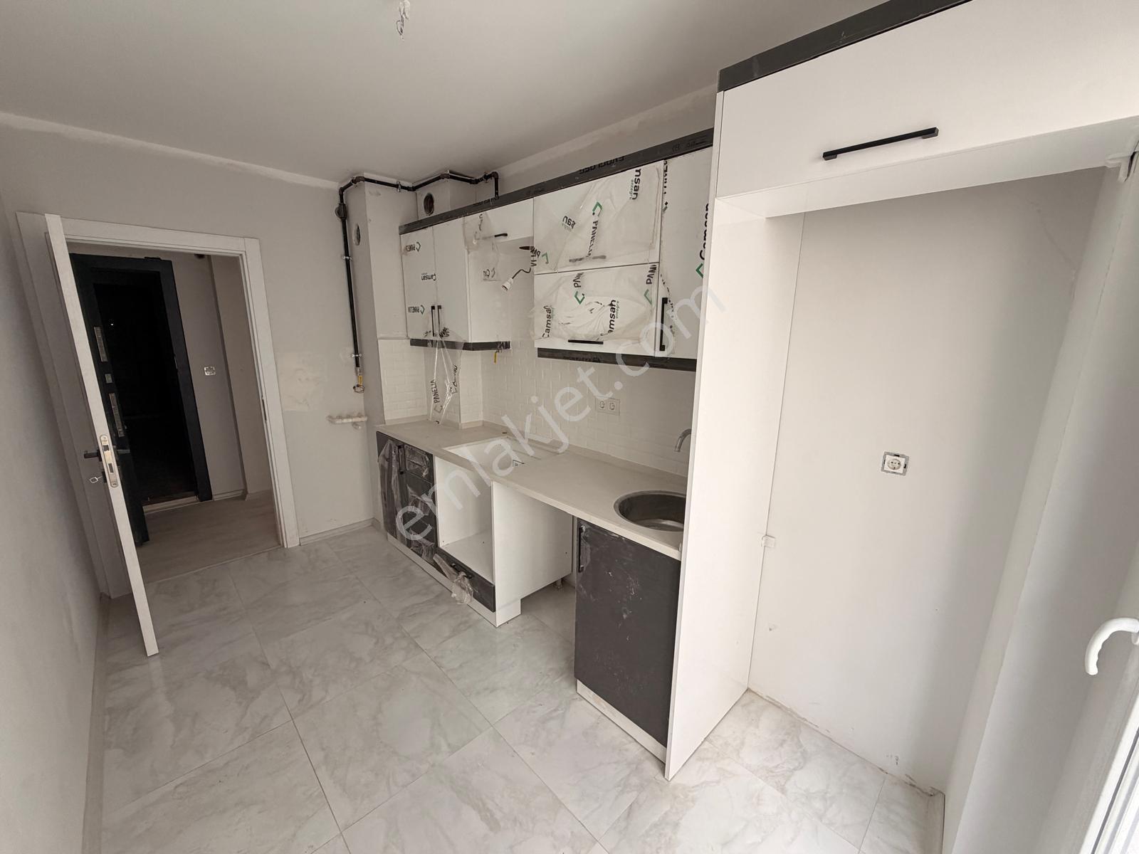 Acilll Konak Zafertepe Mah.de İzmirpark Avm Yakını 2+1 80m2 Ayrı Mutfak Arakat Asansörlü Sıfır Daire - Görsel 11