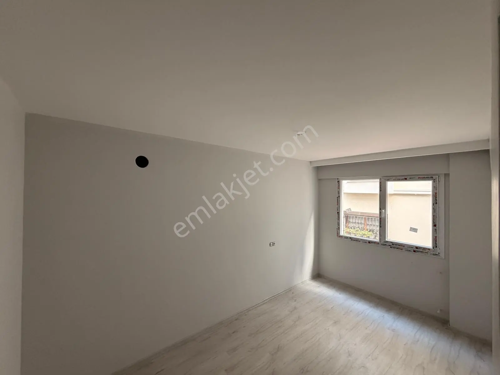 Acilll Konak Zafertepe Mah.de İzmirpark Avm Yakını 2+1 80m2 Ayrı Mutfak Arakat Asansörlü Sıfır Daire - Görsel 4