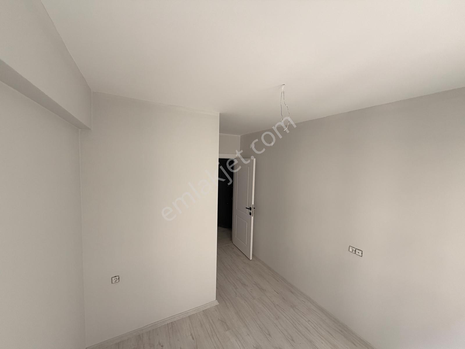 Acilll Konak Zafertepe Mah.de İzmirpark Avm Yakını 2+1 80m2 Ayrı Mutfak Arakat Asansörlü Sıfır Daire - Görsel 9
