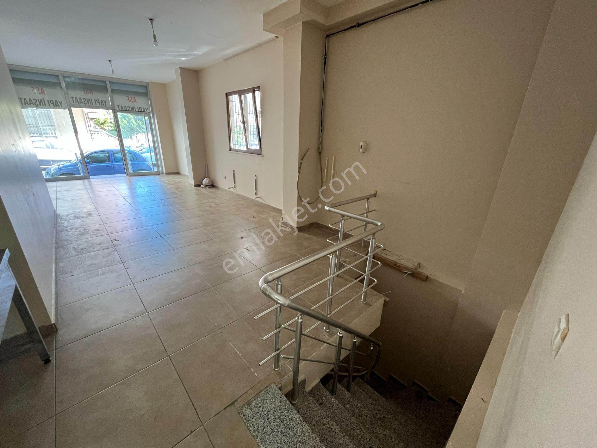 Merkeze Çok Yakın Otomatik Kepenk 140m2 Kiralık Bodrumlu Dükkan - Görsel 2