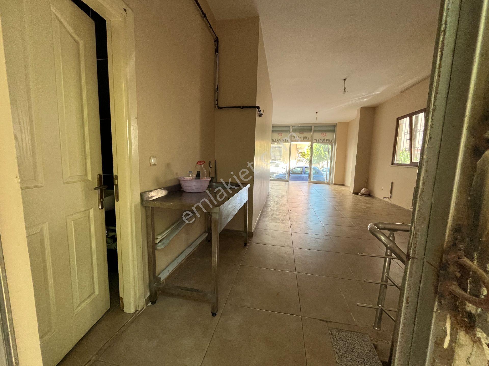 Merkeze Çok Yakın Otomatik Kepenk 140m2 Kiralık Bodrumlu Dükkan - Görsel 3