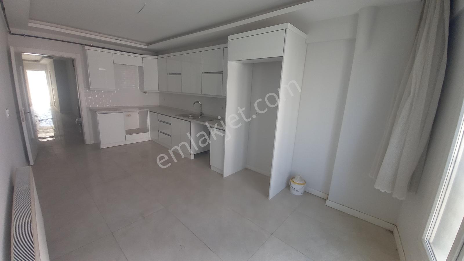 Reşatbeyde Lüx 176 M2 3+1 Daire