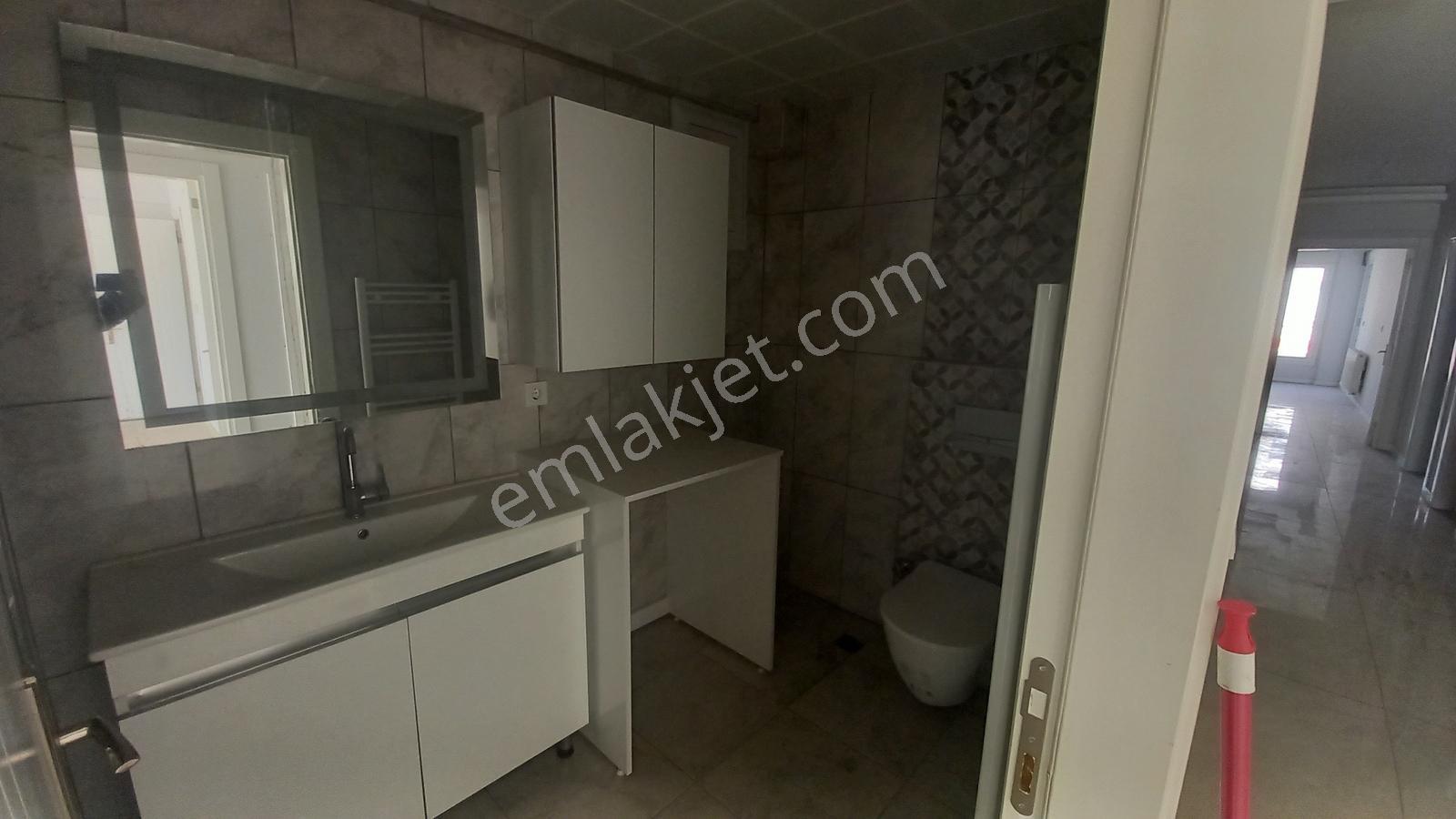 Reşatbeyde Lüx 176 M2 3+1 Daire - Görsel 18