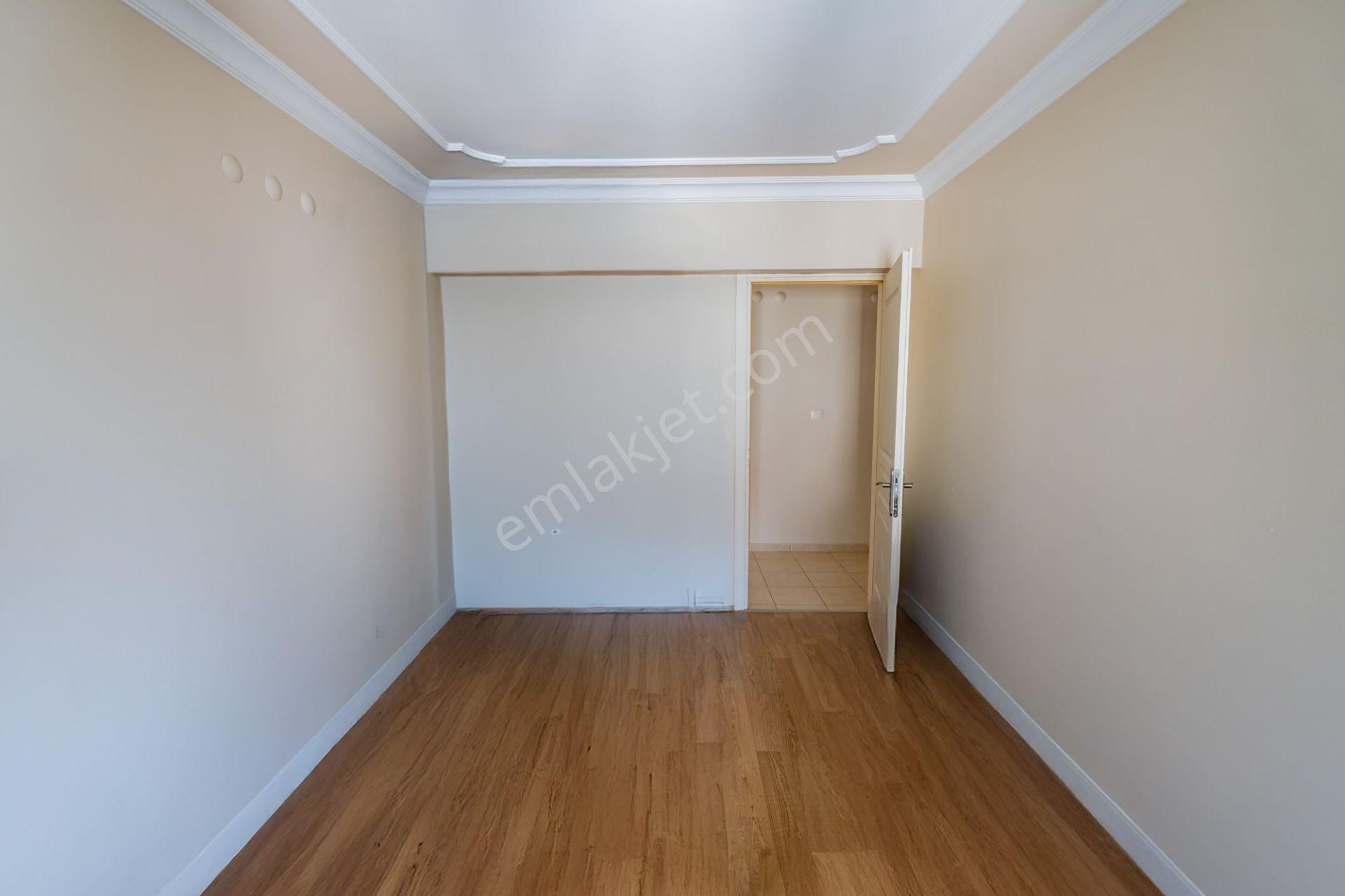 Narlıdere Deniz Manzaralı Otoparklı Site İçi Satılık 3+1 Daire - Görsel 15