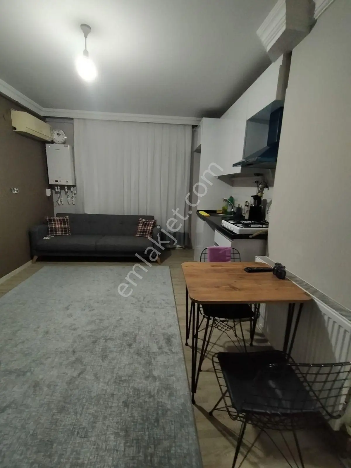 Salihli Berkay Emlaktan Cumhuriyet Mah Kiralık Eşyalı 1+1 Doğalgaz Isıtmalı Daire - Görsel 4