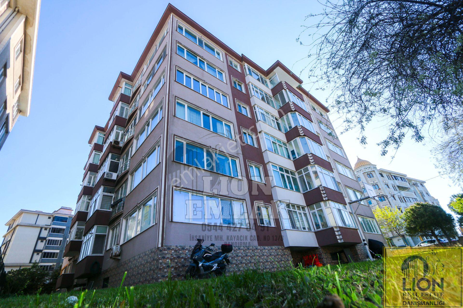 Lıon Emlak'tan Paşakent'te Nezih Site İçerisinde 4+1 Lüks Satılık Daire
