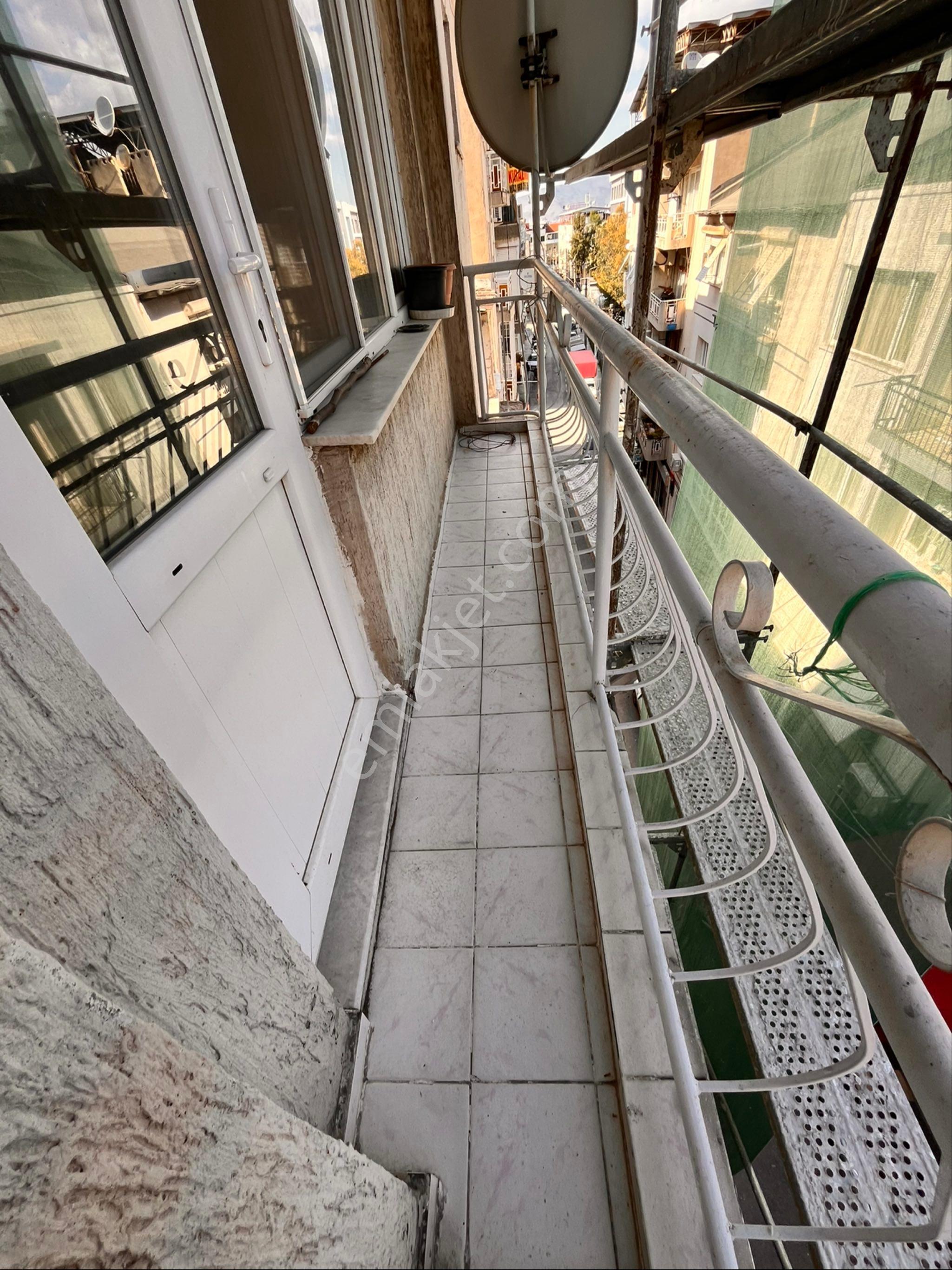 Hatay Nokta Yakını 3+1 125m2 Temiz Bakımlı Daire Arakat Çift Cephe - Görsel 27