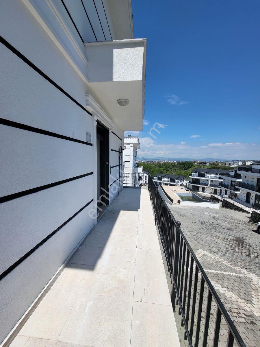 Site İçinde Kiralık 5+2 Villa - Görsel 33