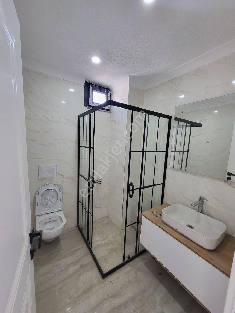 Site İçinde Kiralık 5+2 Villa - Görsel 30