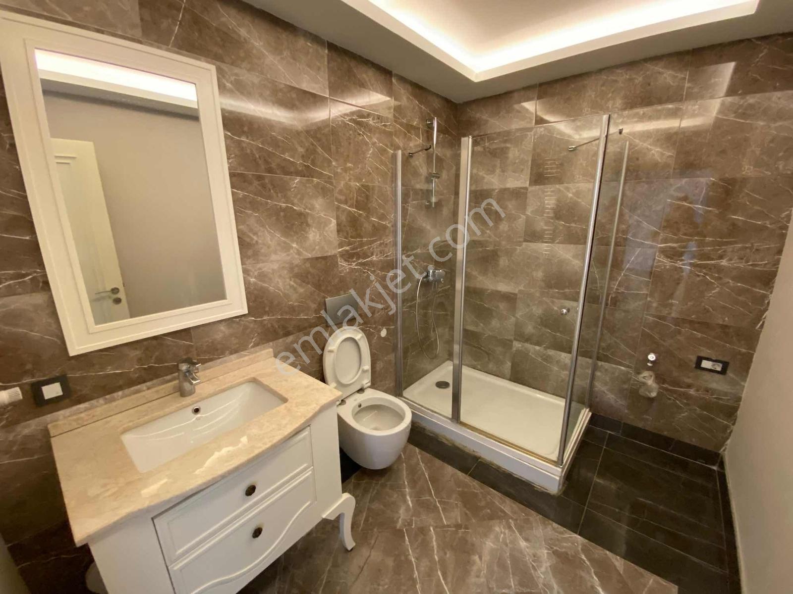 Viaport Venezia'da Şhr Mnz Oturuma Hzr Kiralık 1+1 Daire - Görsel 26