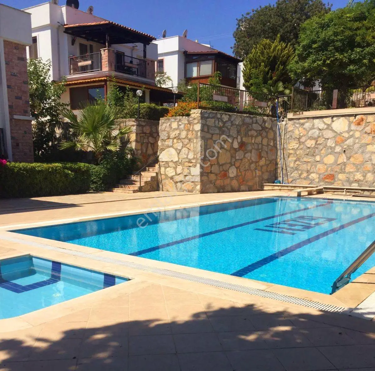 Yalıkavak Dönemsel Kiralık Havuzlu Daire