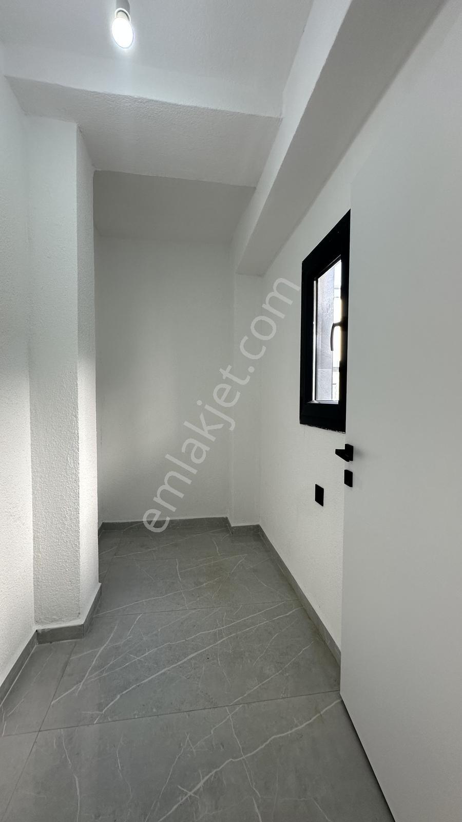Ayvalık Altınovada Denize 250 Metre 3+1 Bahçeli Satılık Villa - Görsel 29