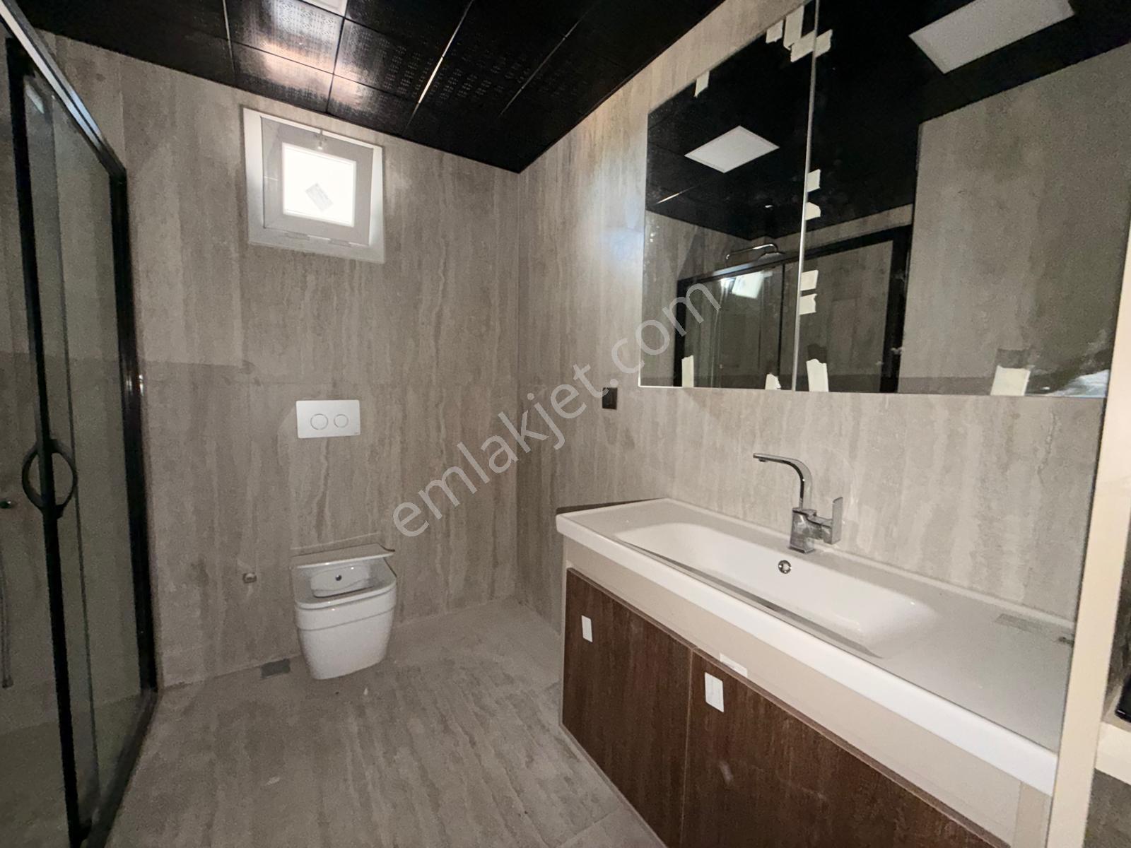 Özel Mobilyalar İle Donatılmış 2+1 Ultra Lüks Ebeveyn Banyolu... - Görsel 20