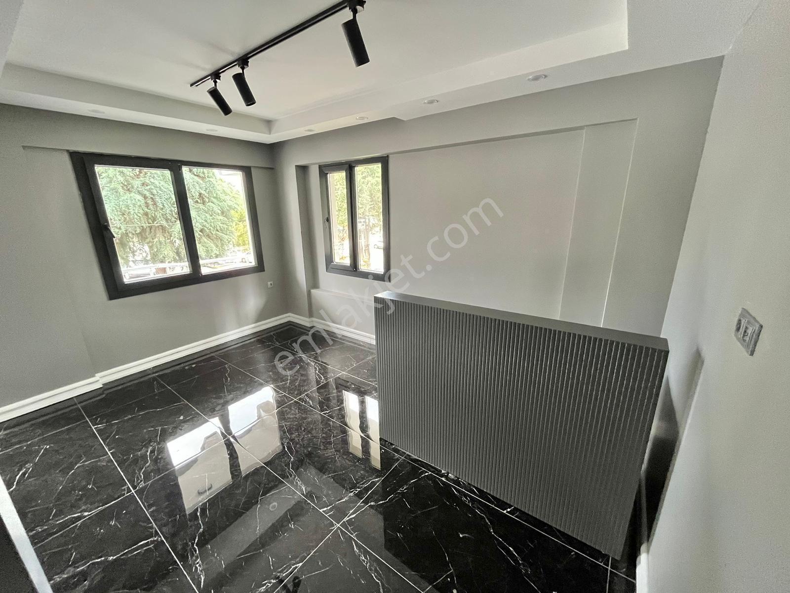 Remax Model Den Kınıklı Da 3+1 İçi Full Yenilenmiş Kiralık Daire - Görsel 17