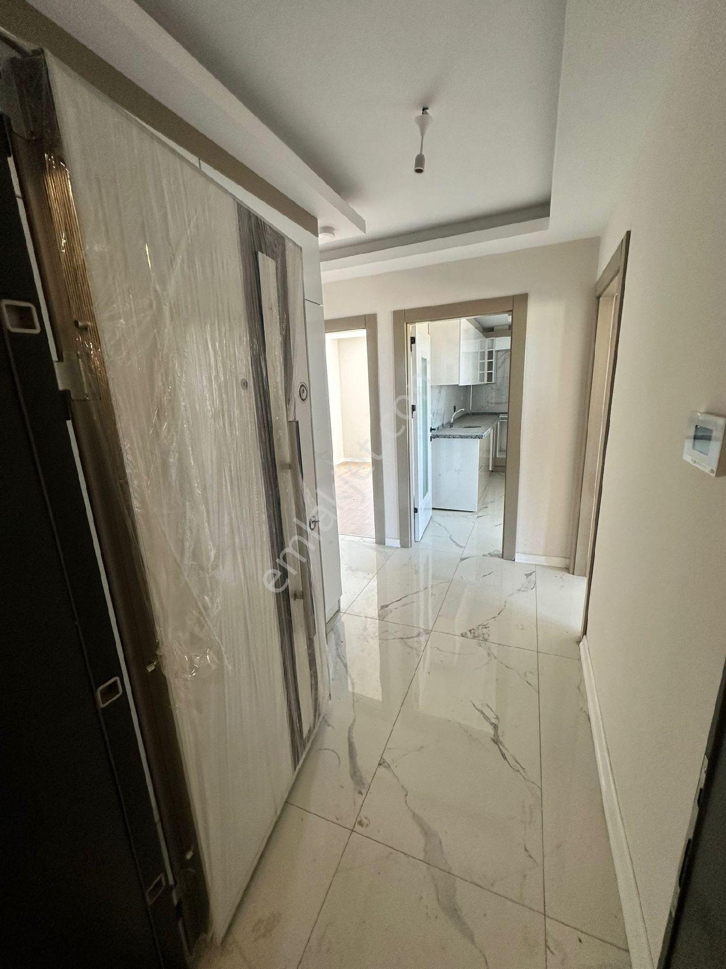 Yenikent'te Satılık 3+1 Ebeveyn Banyolu Daire - Görsel 16