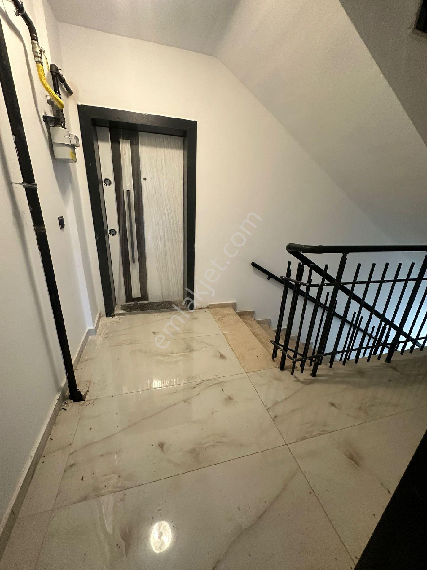 Yenikent'te Satılık 3+1 Ebeveyn Banyolu Daire - Görsel 15