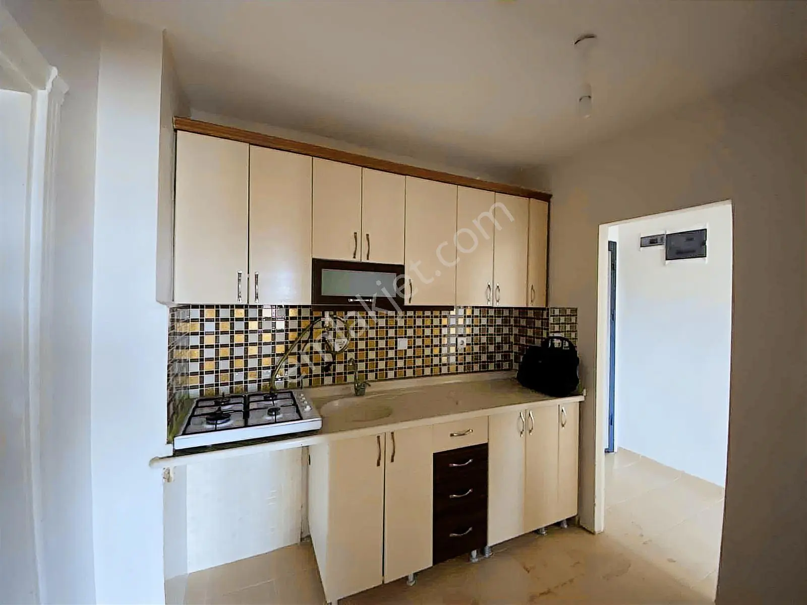 Ümit Emlak|çaydaçıra Kiralık 2+1 Ara Kat Merkezi Daire - Görsel 3