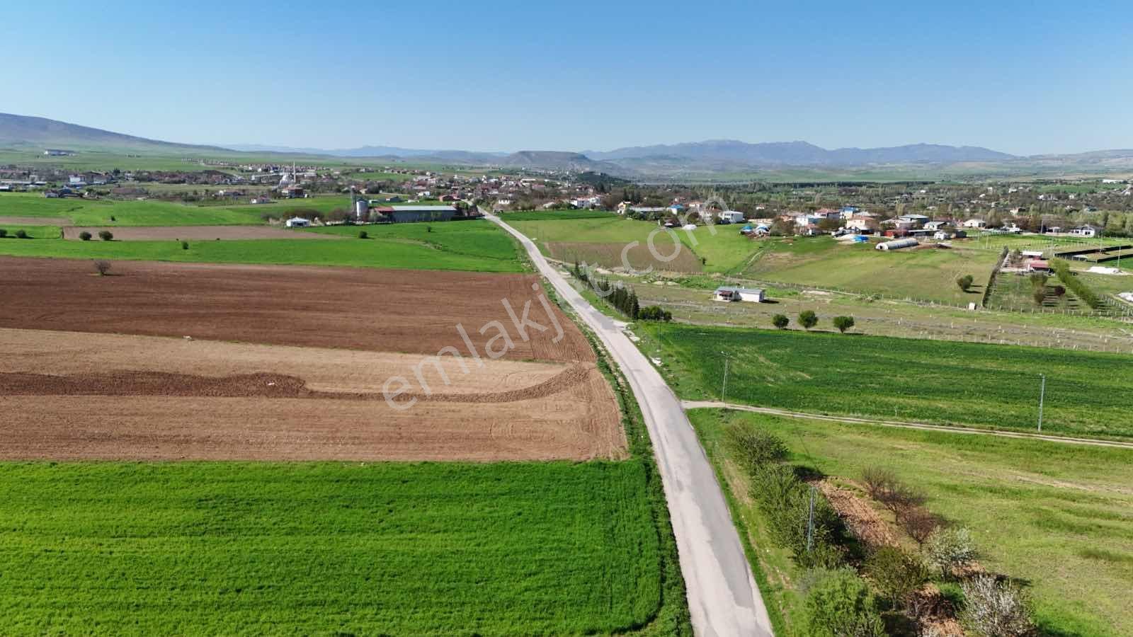 Ümit Emlak| Cip Te 6.125m2 İdeal Yatırımlık Tarla|harika Konumlu - Görsel 3