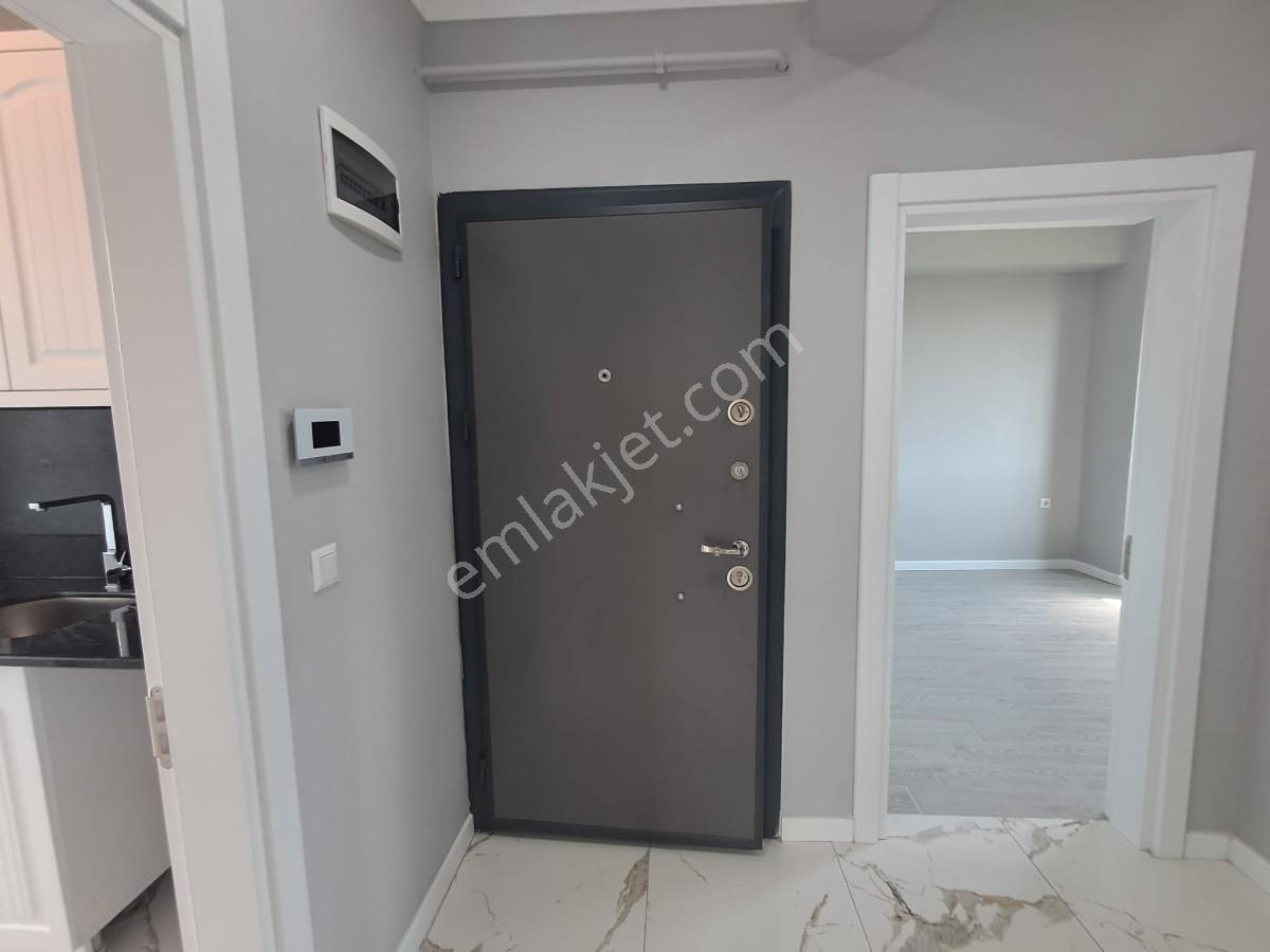 Serdivan Kemalpaşada Kiralık Yeni 2+1 Daire - Görsel 9
