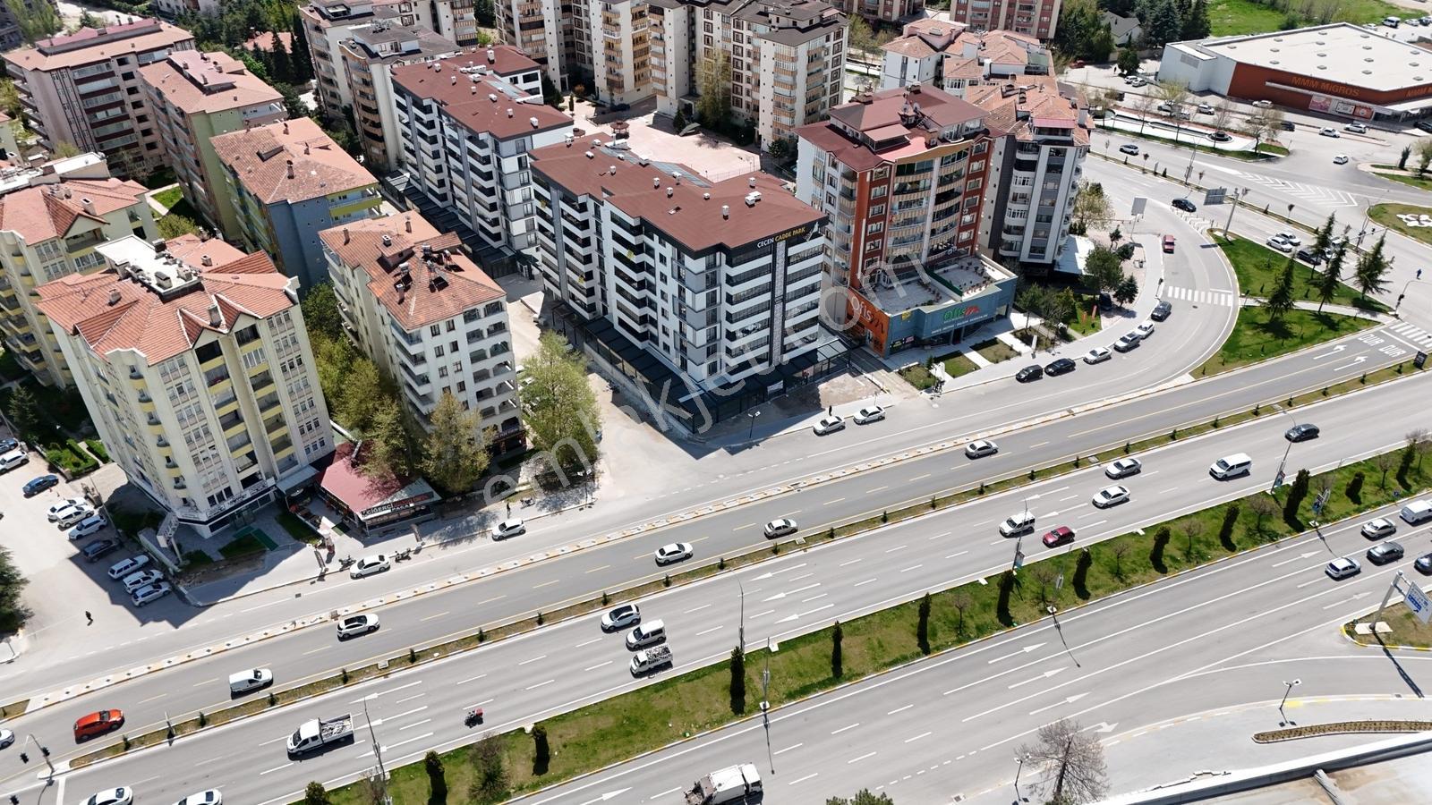 Ümit Emlak| Hazardağlı Kavşağı Muhteşem Lokasyonlu 230m2 Dükkan - Görsel 12