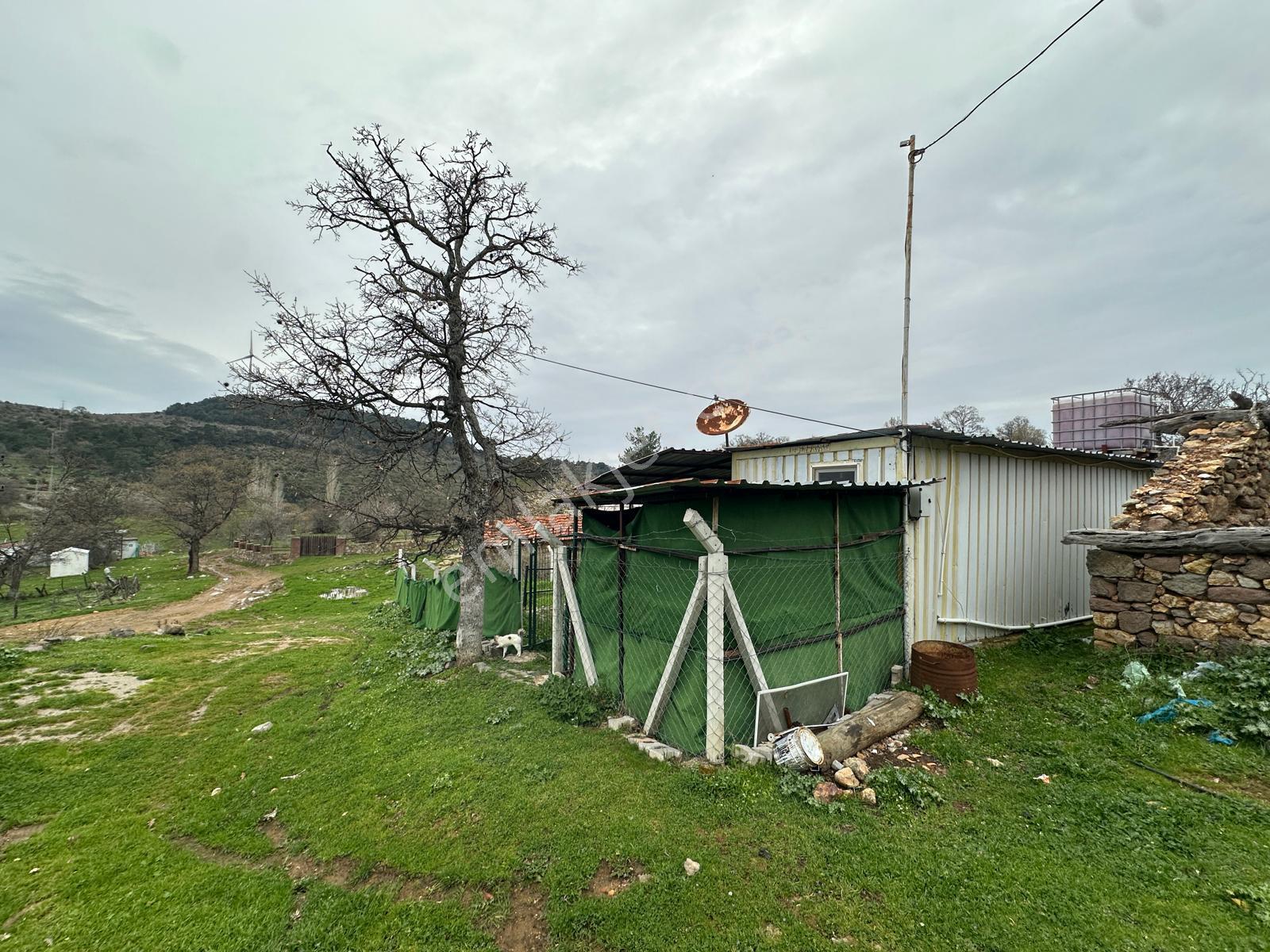 Akmandan 170 M2 Arsa, Elektrik+su+bahçe+konteynır Ev - Görsel 25