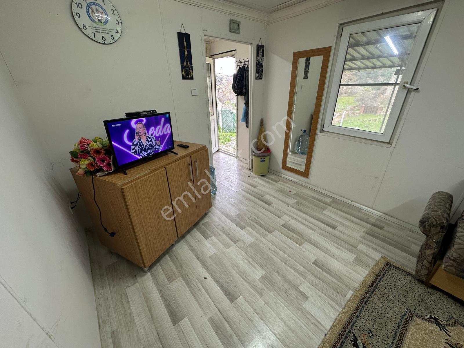 Akmandan 170 M2 Arsa, Elektrik+su+bahçe+konteynır Ev - Görsel 21