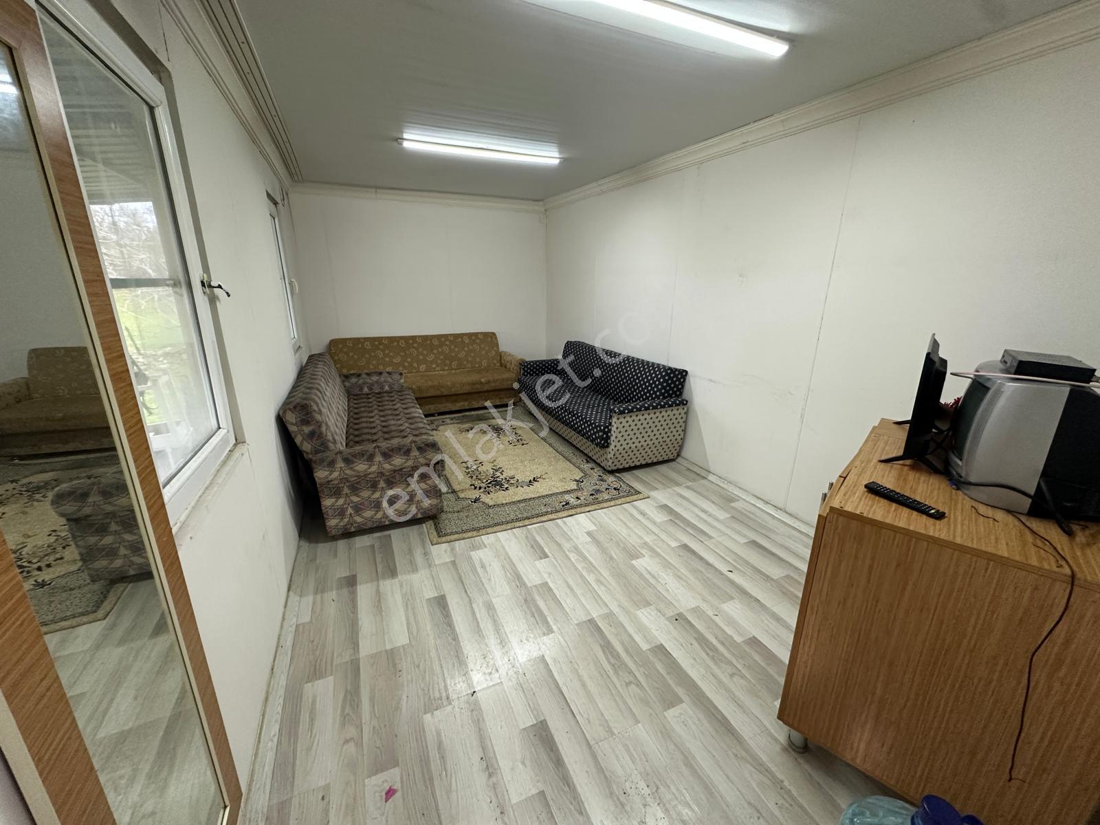 Akmandan 170 M2 Arsa, Elektrik+su+bahçe+konteynır Ev - Görsel 22