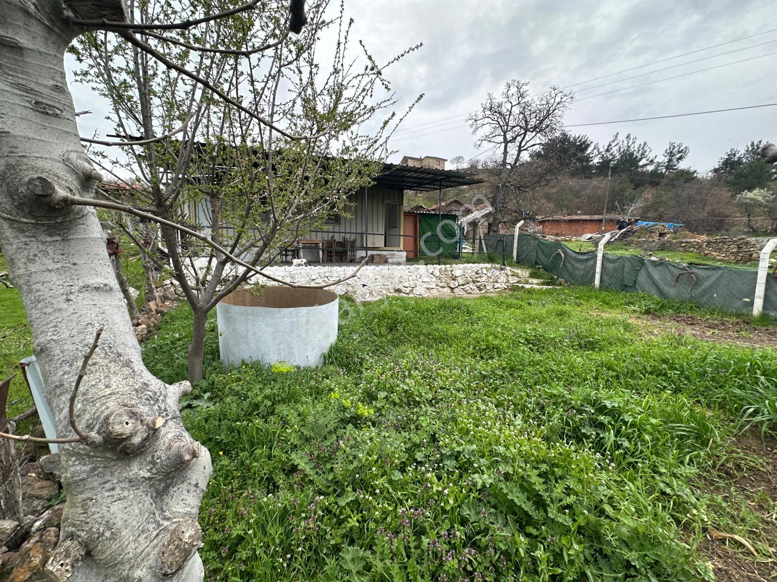 Akmandan 170 M2 Arsa, Elektrik+su+bahçe+konteynır Ev - Görsel 9
