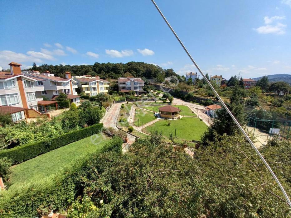 Çavuşbaşı Yavuselimde 300 M Sitede Triblex Villa - Görsel 2