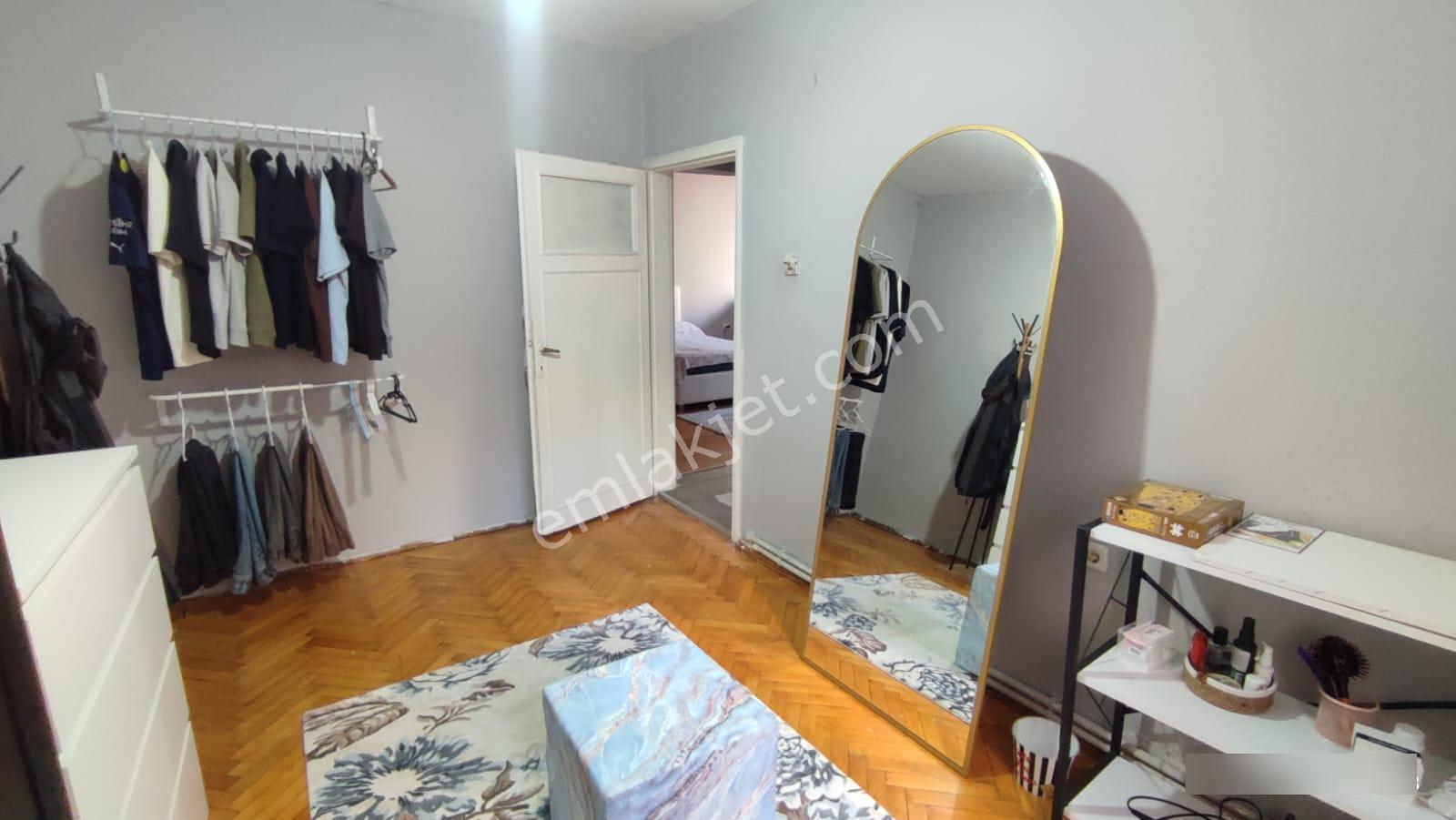 Çankaya İşçi Blokları Mah. Çok Katlılarda Satılık 2+1 Daire - Görsel 18