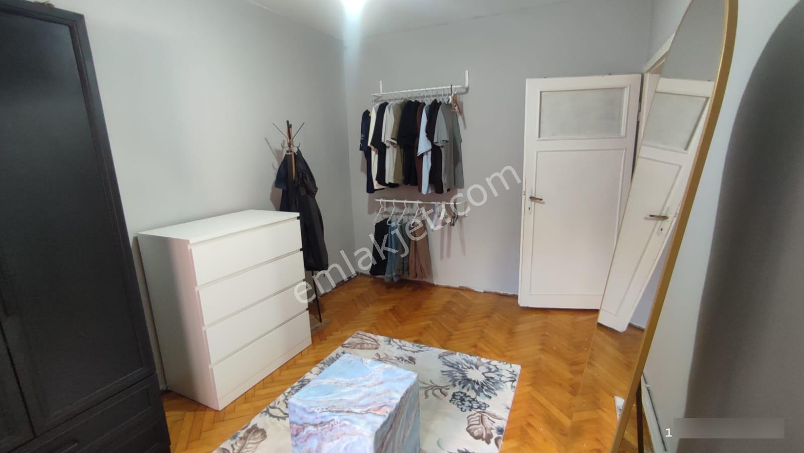 Çankaya İşçi Blokları Mah. Çok Katlılarda Satılık 2+1 Daire - Görsel 19